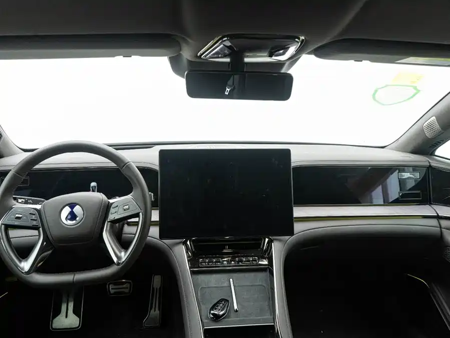 900x675_0_q87_c42_autohomecar__ChtpWGmn2iCACRukAAFpFTcRueM749.jpg.webp Used Denza Z9 2024 1100km four-wheel drive Ultra version