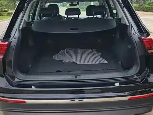 Used Volkswagen Tiguan L 2017 330TSI automatic two-wheel drive fashion version