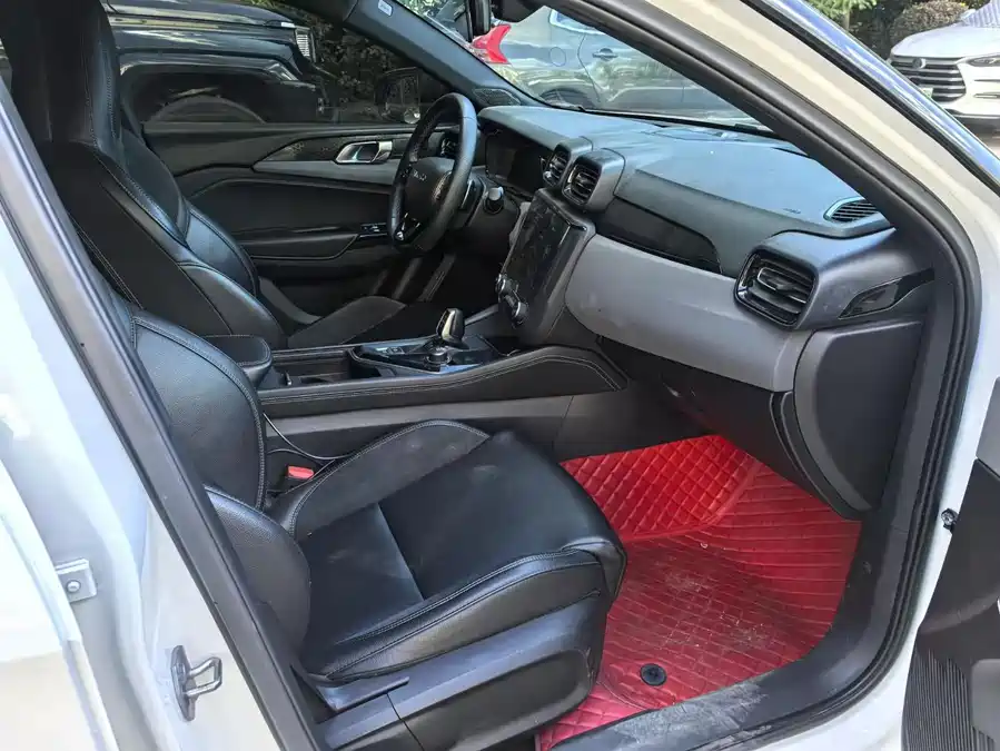 Used Lynk & Co 03 2021 1.5TD DCT Plus