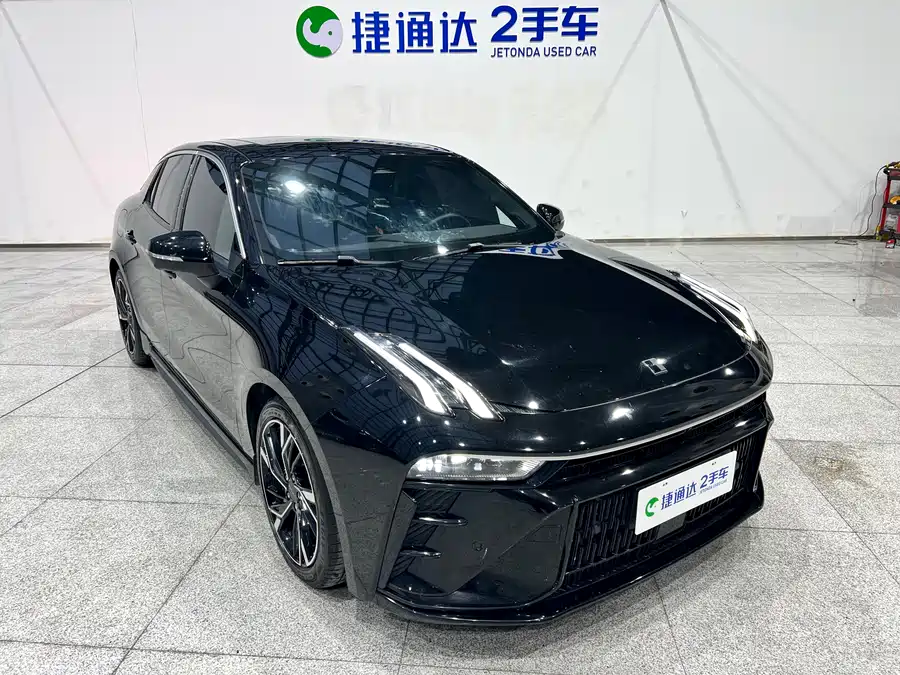 900x675_0_q87_c42_autohomecar__ChtpWGmo4bCADyAiAAzNnP30BOw865.jpg.webp Used Lynk & Co 03 2023 1.5TD DCT Pro