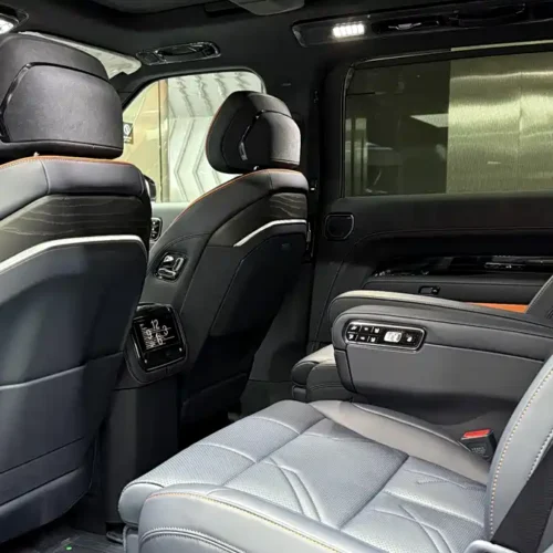 900x675_0_q87_c42_autohomecar__ChtpWGmqUpKAa0RmAAXa6FKKO6A299.jpg.webp Used Zeekr 9X 2025 Yao Black Edition 70kWh