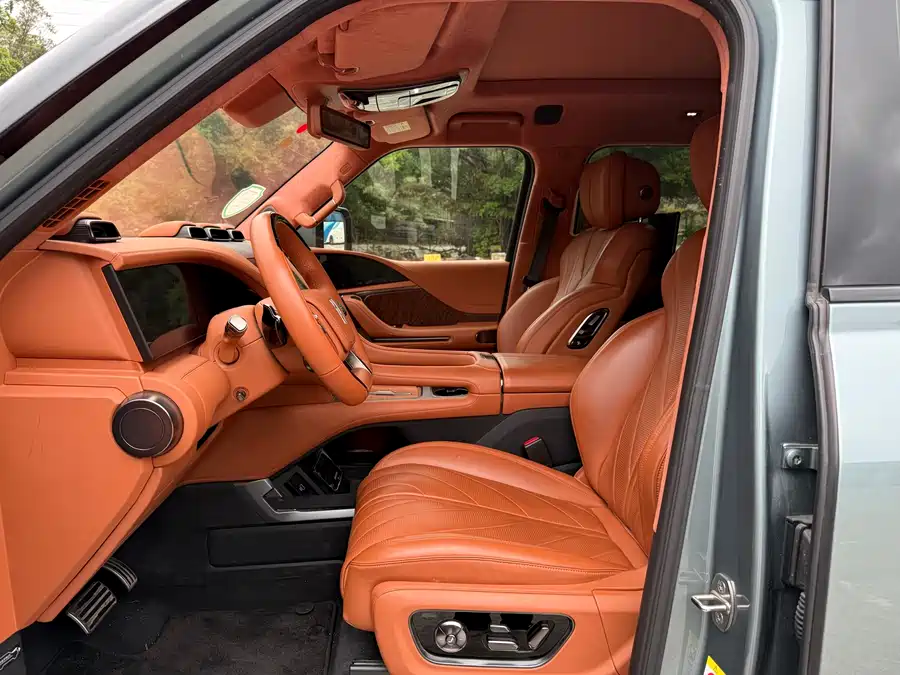 Used BYD Yangwang U8 2023 Deluxe Edition