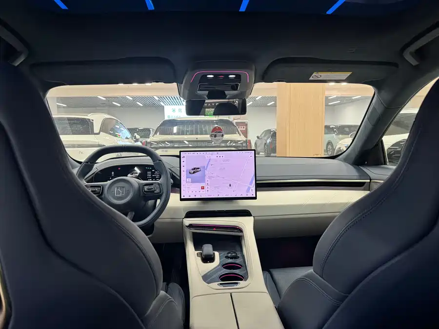 900x675_0_q87_c42_autohomecar__ChtpWGmrj_mAR6m7AAb5rX0DPrU823.jpg.webp Used Zeekr 001 2025 YOU version 100kWh four-wheel drive