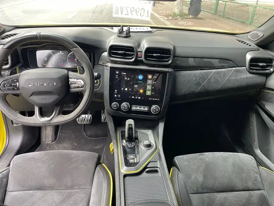 900x675_0_q87_c42_autohomecar__ChtpWGmrosSAQvQ7AArCEbE-Axc258.jpg.webp Used Lynk & Co 03 2019 03+ 2.0TD Automatic Wind Control Edition