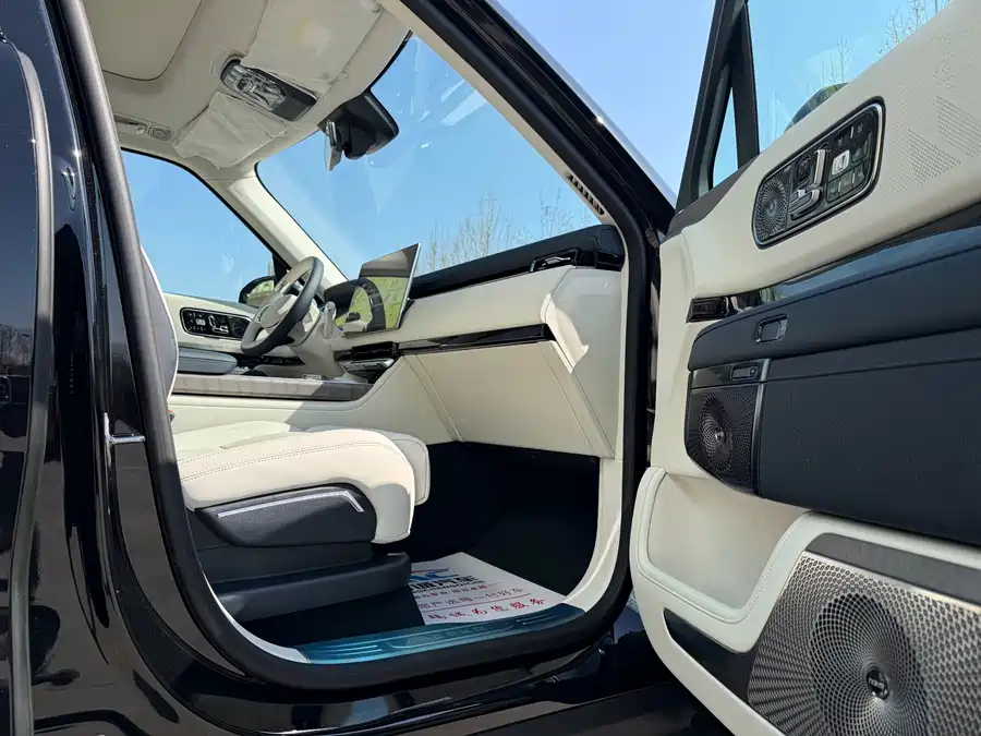 Used Zeekr 9X 2025 Hyper Edition 70kWh