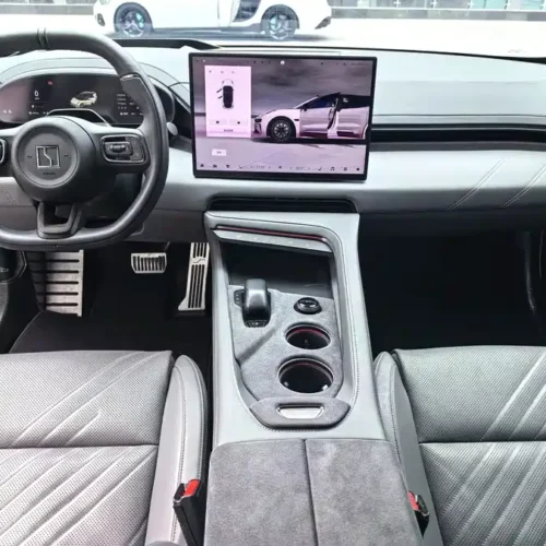 900x675_0_q87_c42_autohomecar__ChtpWGmtOHOAQshDAAS084Z8OIc875.jpg.webp Used Zeekr 001 2024 ME version 100kWh four-wheel drive
