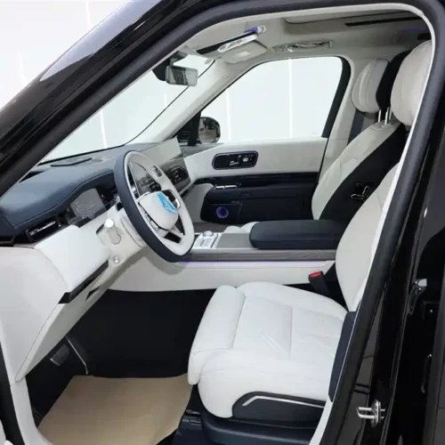 900x675_0_q87_c42_autohomecar__ChtpWGmuN5uAVdh8AAGCCWjVDFA932.jpg.webp Used Zeekr 9X 2025 Hyper Edition 70kWh
