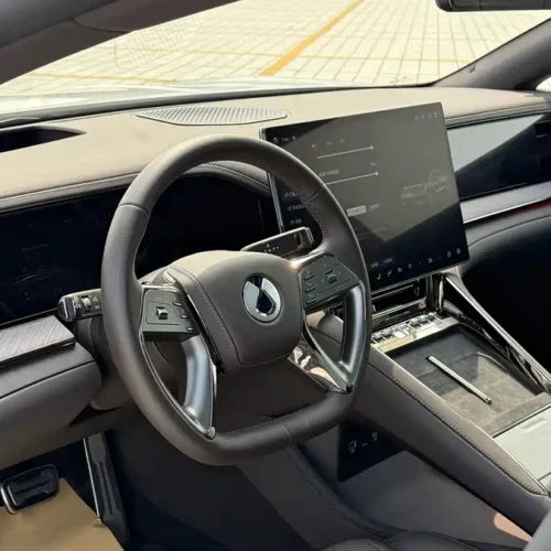 900x675_0_q87_c42_autohomecar__ChtpWGmuU2KAV0D7AAftMDiu8dI381.jpg.webp Used Denza Z9 2024 1100km four-wheel drive Ultra version