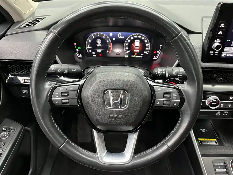 900x675_0_q87_c42_autohomecar__ChtpWGmvjI6AcJpaAAJTqBKFp5Y834.jpg.webp Used Honda CR-V 2023 240TURBO 2WD Premium Edition 7 seats