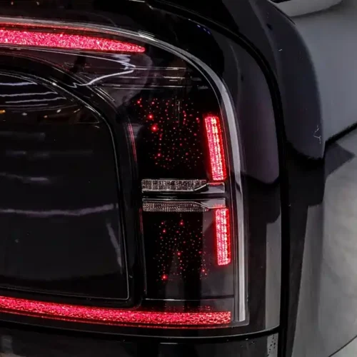 900x675_0_q87_c42_autohomecar__ChtpWGmw4OaANTJvAAGaGPWsG2w620.jpg.webp Used Zeekr 9X 2025 Yao Black Edition 70kWh
