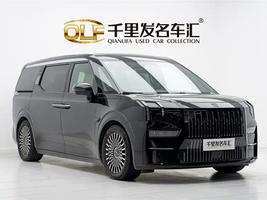 900x675_0_q87_c42_autohomecar__ChtpWGmxEHSAbfgbAAFp6obDJQ0972.jpg.webp Used Zeekr 009 2022 WE version