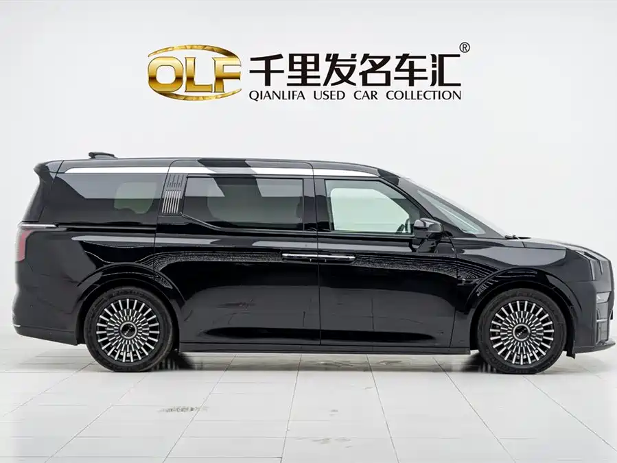 900x675_0_q87_c42_autohomecar__ChtpWGmxEHWASVHsAAFKi34eL5I573.jpg.webp Used Zeekr 009 2022 WE version