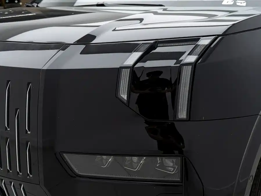 900x675_0_q87_c42_autohomecar__ChtpWGmxEHaASrFUAAEyJ70vPXc332.jpg.webp Used Zeekr 009 2022 WE version