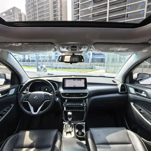 900x675_0_q87_c42_autohomecar__ChtpWGmxEuKAJDtdAAgHHkMPCL0941.jpg.webp Used Hyundai Tucson 2020 280TGDi 2WD GLS Smart Connected Edition National VI