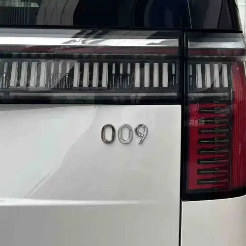 900x675_0_q87_c42_autohomecar__ChtpWGmyevmAPtX_AAFI3tecNT0312.jpg.webp Used Zeekr 009 2022 WE version