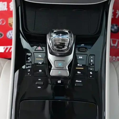 Used Denza D9 2024 DM-i 980 four-wheel drive flagship model
