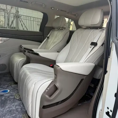 900x675_0_q87_c42_autohomecar__ChtpWGmzbLiAZ-aRAAfHYY7Ex-U508.jpg.webp Used Denza D9 2022 DM-i 945 luxury model