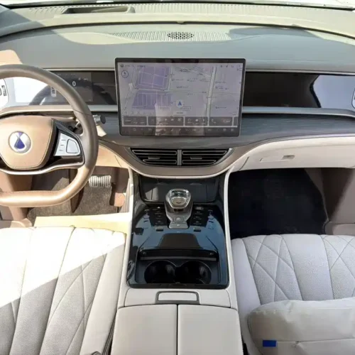 900x675_0_q87_c42_autohomecar__ChtpWGmzbjaAErjCAARJaEL0moE014.jpg.webp Used Denza D9 2022 DM-i 970 four-wheel drive flagship model