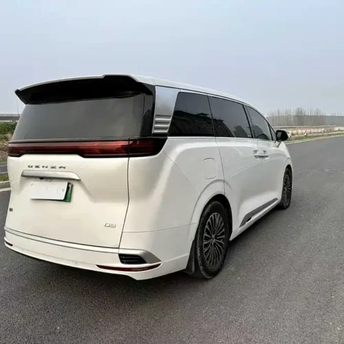 900x675_0_q87_c42_autohomecar__ChtpWGmzkr2AWrVQAAMtSFljohw891.jpg.webp Used Denza D9 2022 DM-i 970 four-wheel drive flagship model