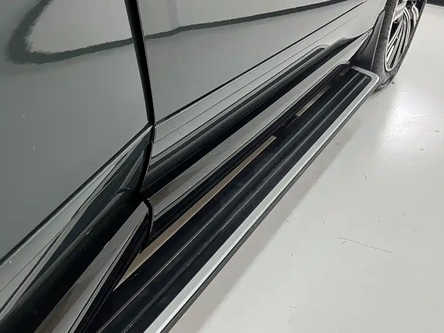 Used Denza N9 2025 Honor Model