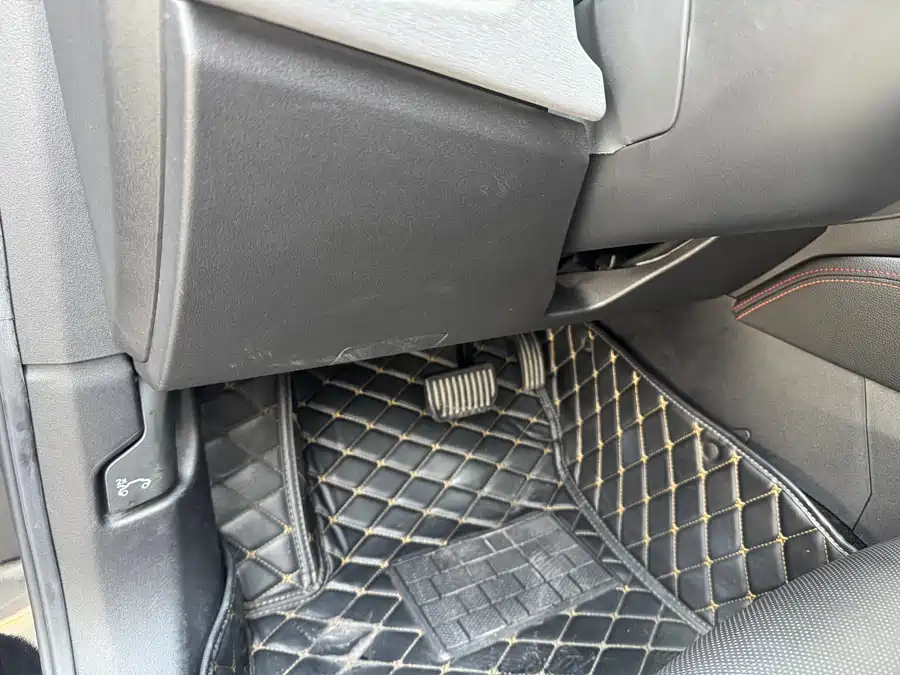 Used Lynk & Co 03 2019 1.5TD DCT Pro version National VI