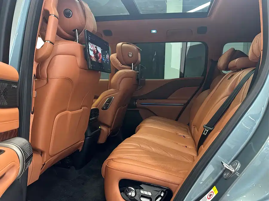 Used BYD Yangwang U8 2023 Deluxe Edition