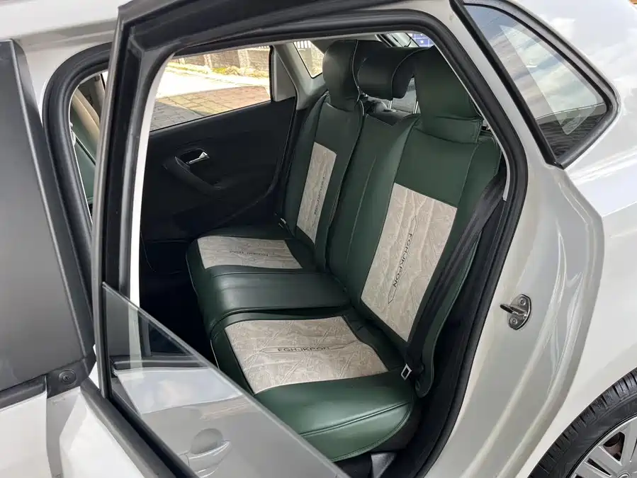 Used Volkswagen Polo 2018 1.5L automatic safe driving model