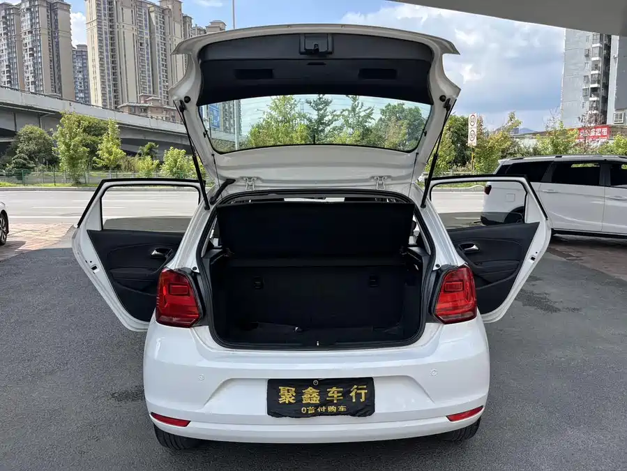 Used Volkswagen Polo 2018 1.5L automatic safe driving model