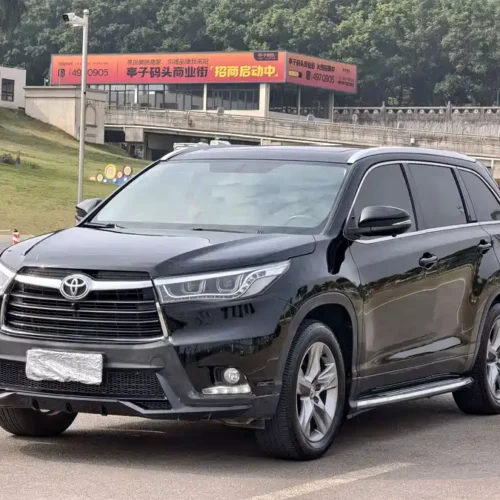 900x675_0_q87_c42_autohomecar__ChxpV2k1DaKATJ-7AAokKdhyY98417.jpg.webp Used Toyota Highlander 2015 2.0T four-wheel drive luxury version 7 seats