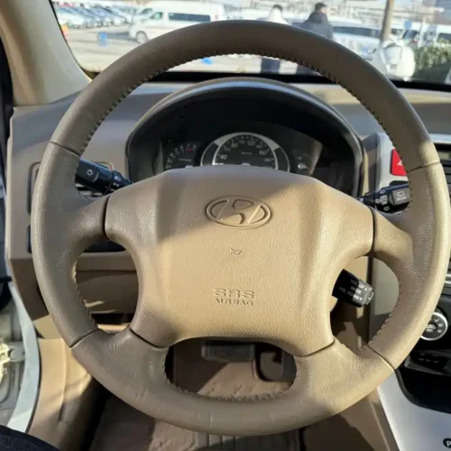 Used Hyundai Tucson 2013 2.0L automatic two-wheel drive comfort model