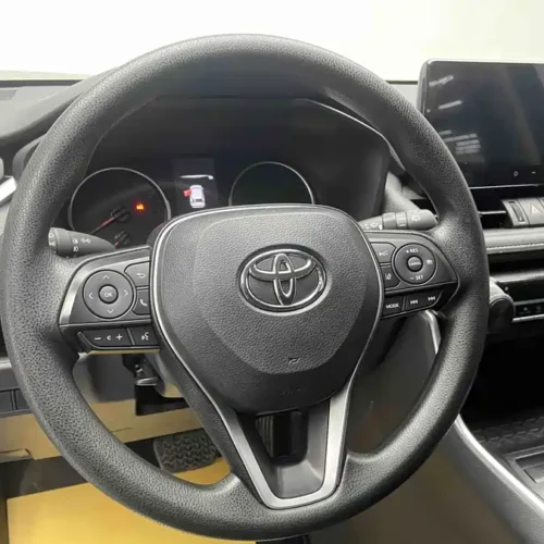 900x675_0_q87_c42_autohomecar__ChxpV2k27rmAWTsqAAX3yk8LnzI104.jpg.webp Used Toyota RAV4 Rongfang 2023 2.0L CVT two-wheel drive urban version