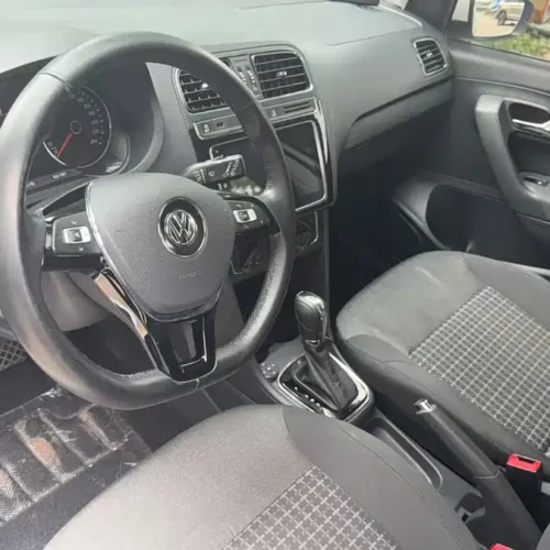 900x675_0_q87_c42_autohomecar__ChxpV2k6dayAHmNjAAbHDngnpfg955.jpg.webp Used Volkswagen Polo 2018 1.5L automatic safe driving model