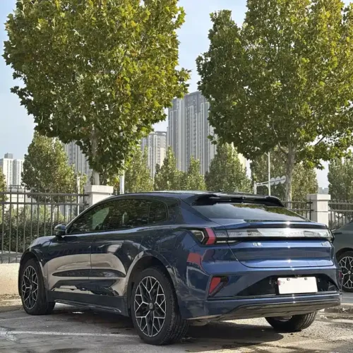 900x675_0_q87_c42_autohomecar__ChxpV2kHYdyAZ9fKAAxRDjbNekY697.jpg.webp Used Zeekr 001 2024 ME version 100kWh four-wheel drive
