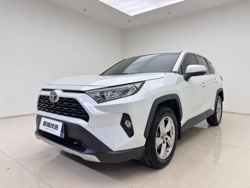 Used Toyota RAV4 Rongfang 2021 2.0L CVT two-wheel drive fashion PLUS version