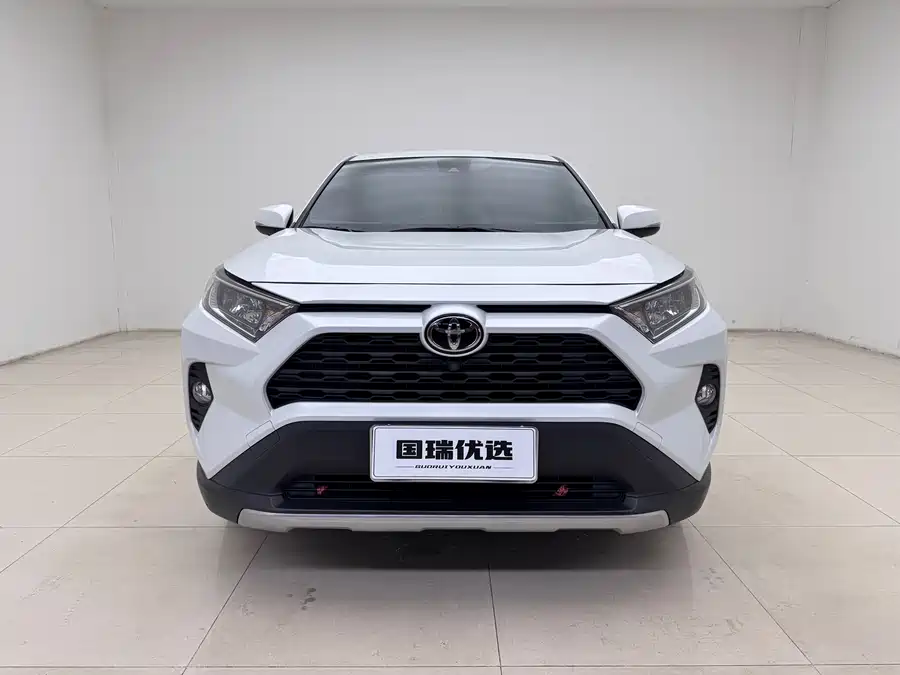 Used Toyota RAV4 Rongfang 2021 2.0L CVT two-wheel drive fashion PLUS version