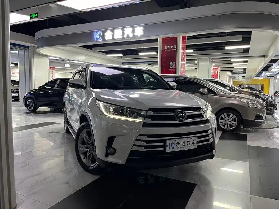 Used Toyota Highlander 2018 2.0T four-wheel drive luxury version