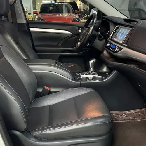 Used Toyota Highlander 2018 2.0T four-wheel drive luxury version