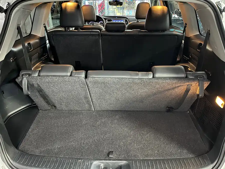 Used Toyota Highlander 2018 2.0T four-wheel drive luxury version