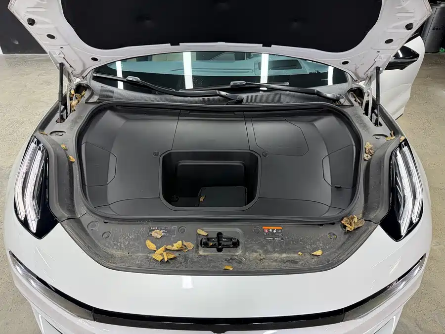 900x675_0_q87_c42_autohomecar__ChxpV2kw-viASX2zAAl7gXtNFeo252.jpg.webp Used Zeekr 001 2022 model super long battery life dual motor YOU version