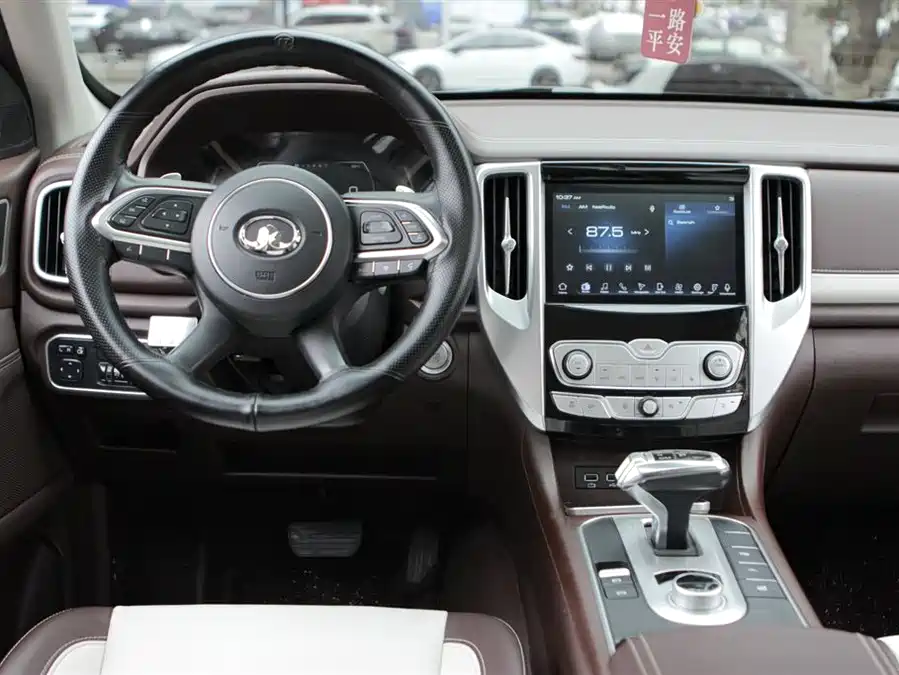 Used GWM Cannon 2019 2.0T automatic gasoline four-wheel drive exclusive version GW4C20B