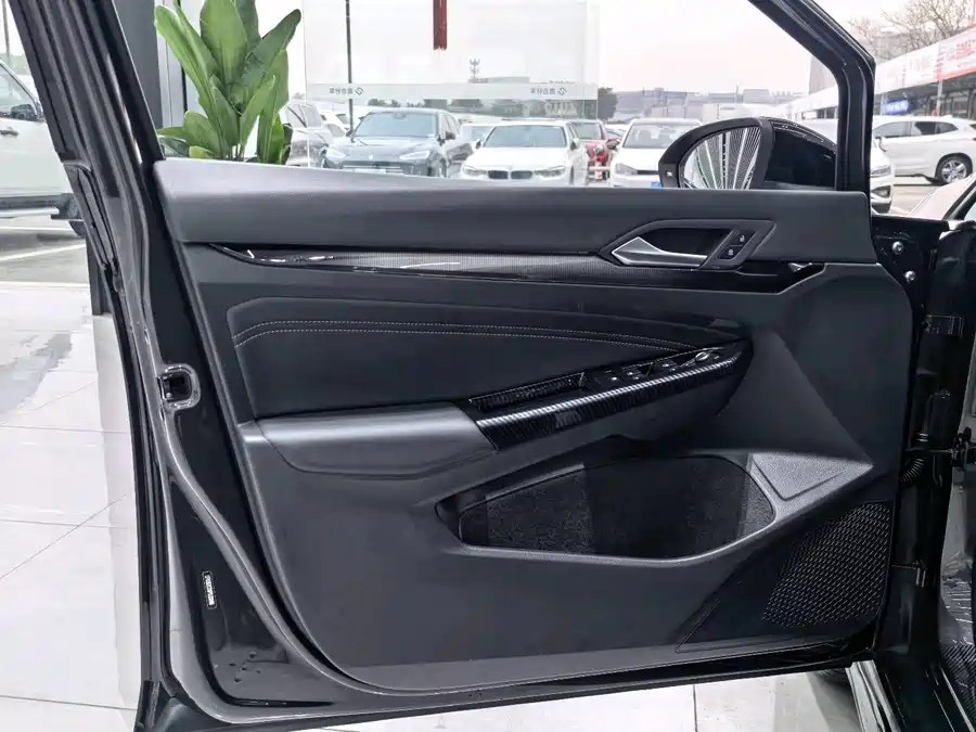 Used Golf 2023 280TSI DSG R-Line Lite