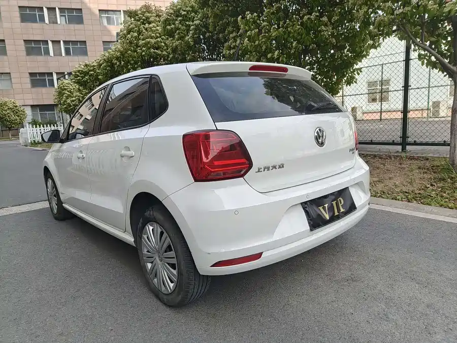 Used Volkswagen Polo 2018 1.5L automatic safe driving model