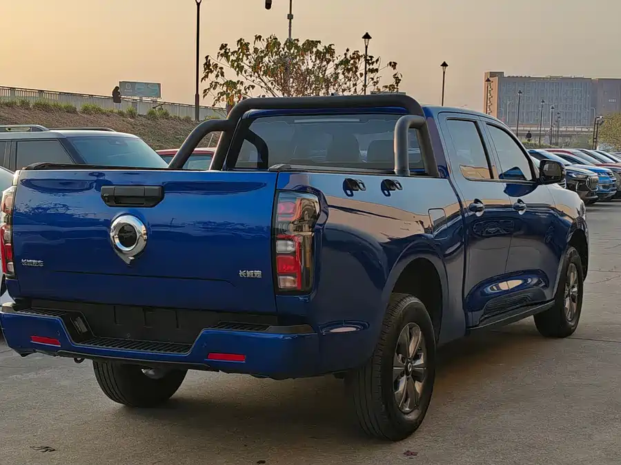 900x675_0_q87_c42_autohomecar__ChxpV2l97WqALos4AAwjSmWrxVs024.jpg.webp Used GWM Cannon 2023 2.0T commercial version automatic gasoline four-wheel drive elite long box GW4C20B