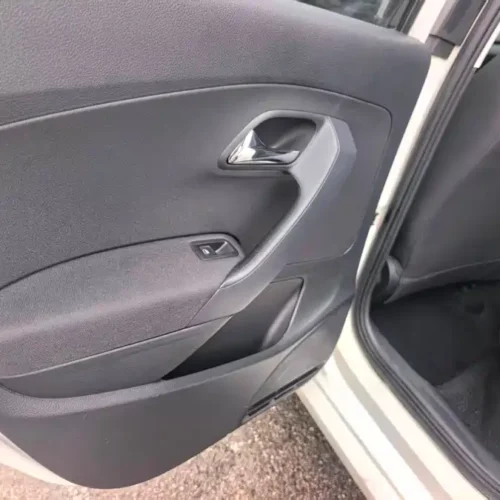 Used Volkswagen Polo 2014 1.4L manual fashion version