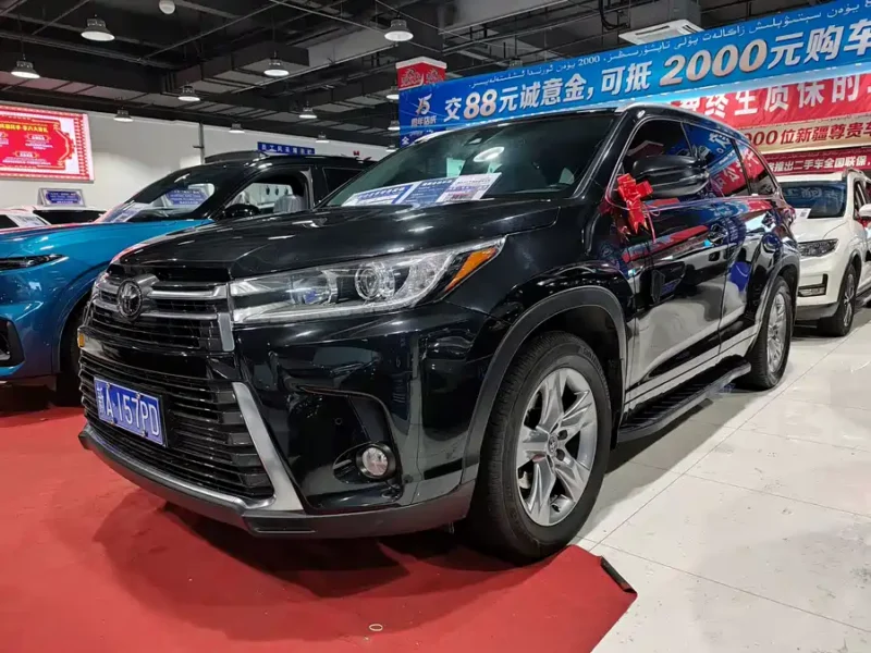Used Toyota Highlander 2018 2.0T four-wheel drive premium version