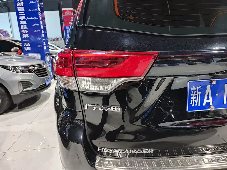 Used Toyota Highlander 2018 2.0T four-wheel drive premium version