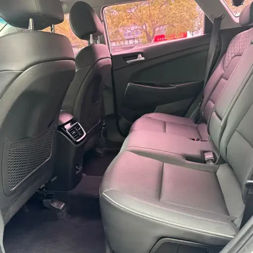 900x675_0_q87_c42_autohomecar__ChxpV2lI3XmAZVCGAArW-5EN89s600.jpg.webp Used Hyundai Tucson 2020 280TGDi dual-clutch two-wheel drive intelligent version National V