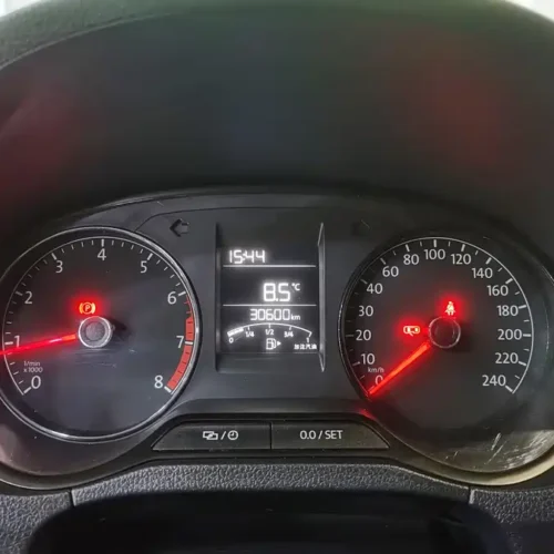 Used Volkswagen Polo 2018 1.5L manual safe driving model