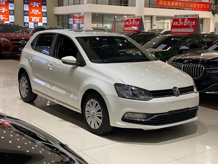 Used Volkswagen Polo 2016 1.6L automatic comfort model