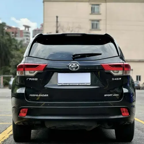 900x675_0_q87_c42_autohomecar__ChxpV2lRe_SAJ9IEAAT1ezxidsU247.jpg.webp Used Toyota Highlander 2018 2.0T four-wheel drive premium version